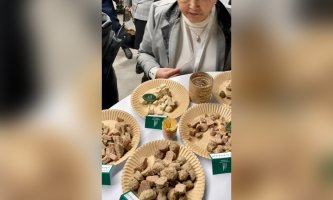 Дегустация продукции ПК «Туймаада» в «Квартале Труда»